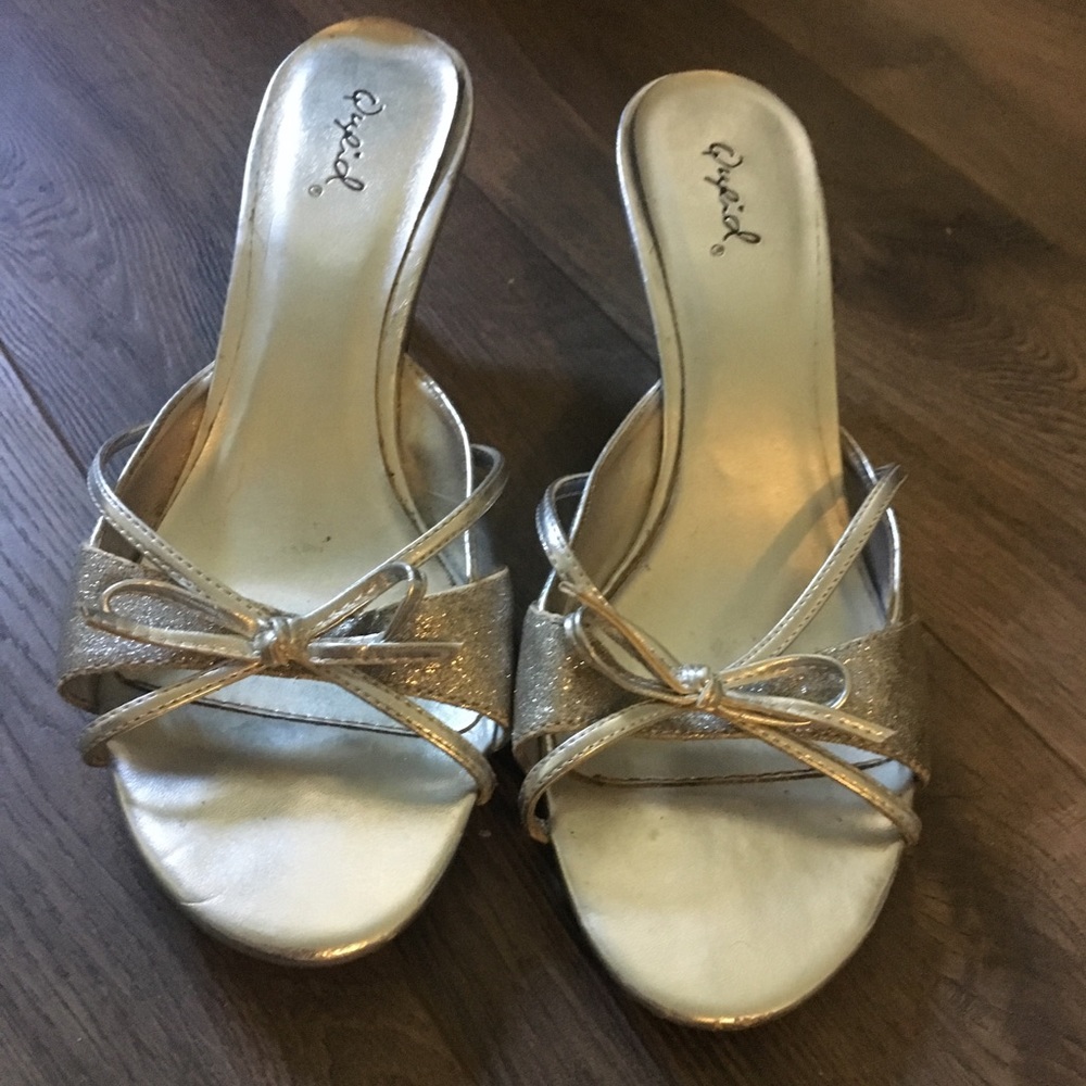 Silver heels